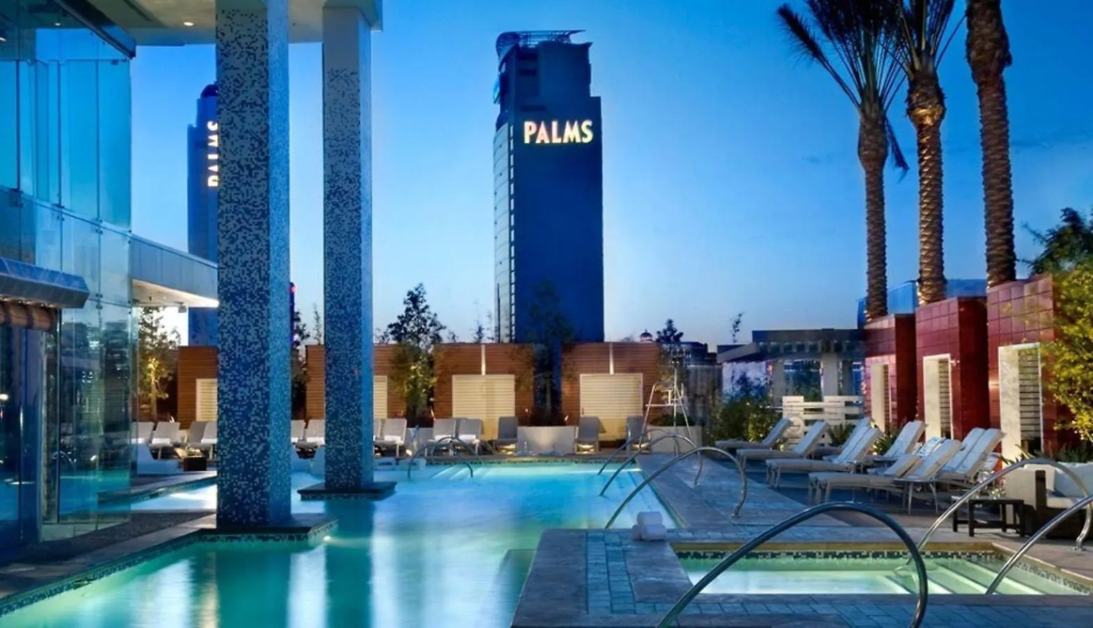 Best Strip City Views Balcony Suite No Resort Fee ラスベガス 米国