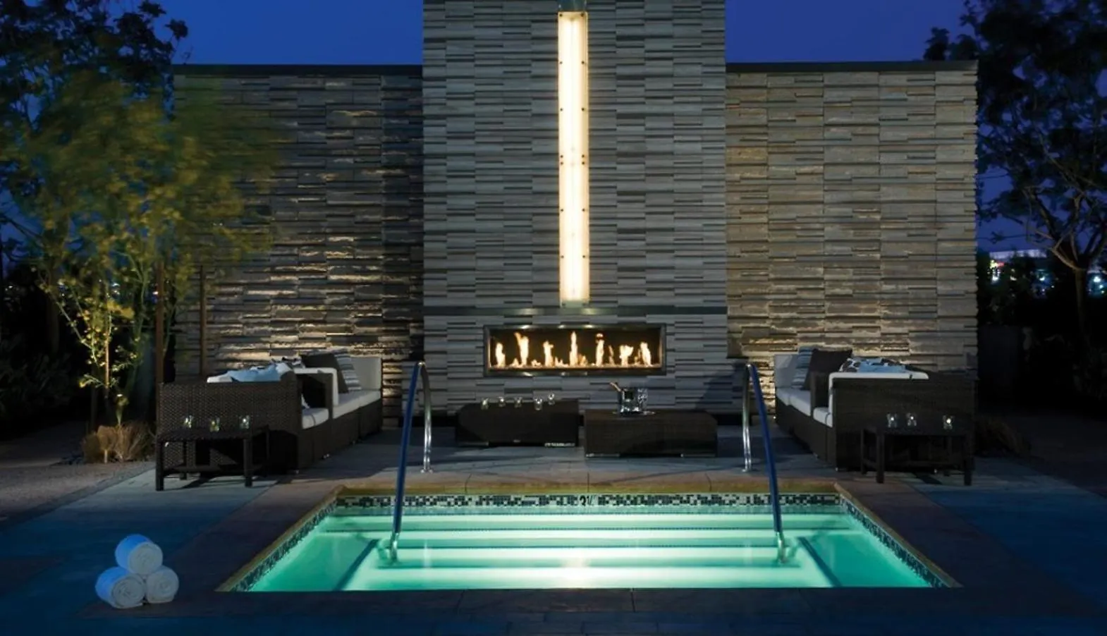 別荘 Best Strip City Views Balcony Suite No Resort Fee ラスベガス 米国